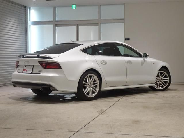 Audi A7 2016-09 15521-1