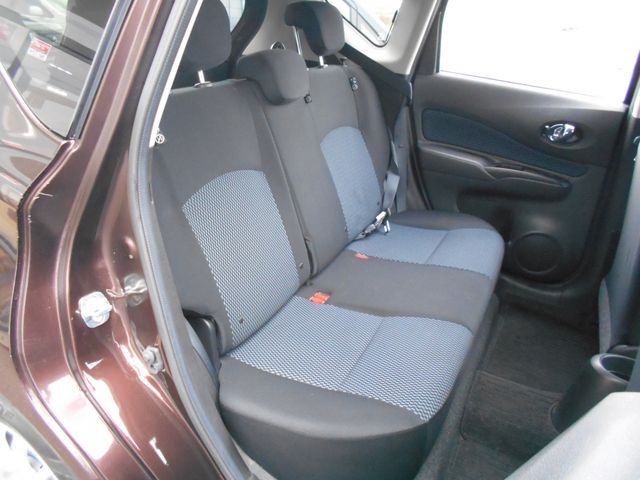 Nissan NOTE 2015-02 322-9