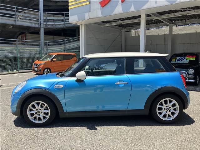 Bmw MINI 2015-06 6920-6