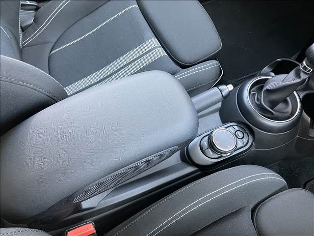 Bmw MINI 2015-06 6920-8