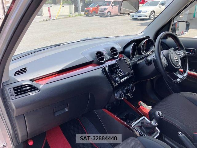 Suzuki SWIFT 2019-01 338154-15