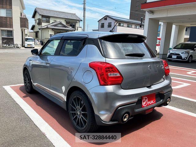 Suzuki SWIFT 2019-01 338154-9