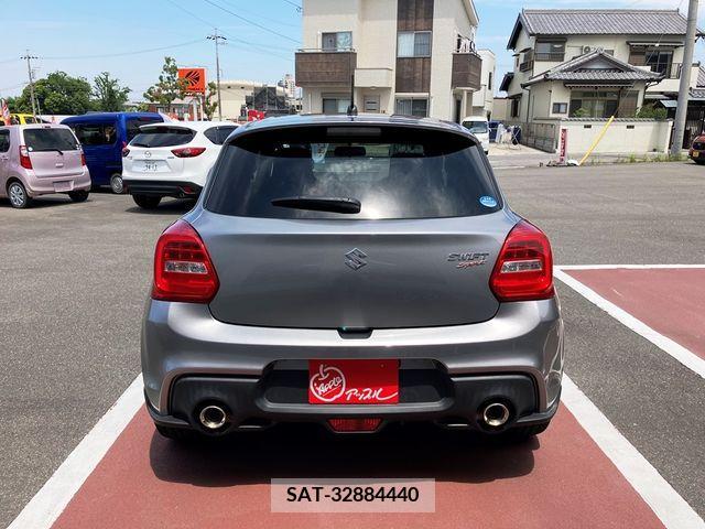 Suzuki SWIFT 2019-01 338154-10