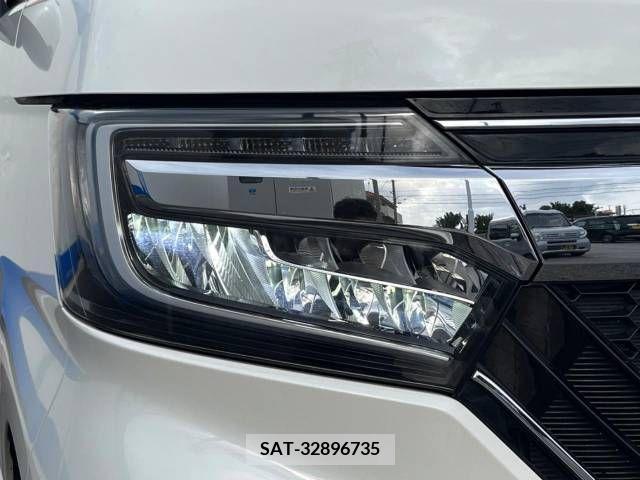 Honda N BOX CUSTOM 2018-01 254783-12
