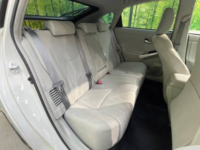 Toyota PRIUS 2012-05 15392-9