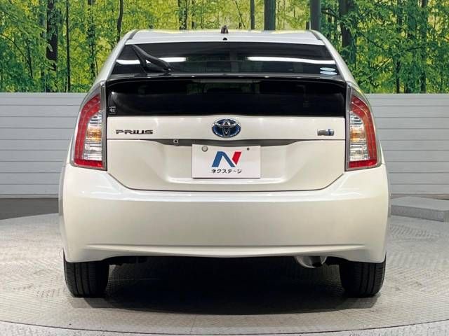 Toyota PRIUS 2012-05 15392-15