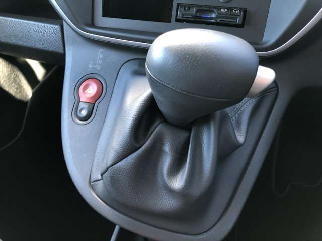 Renault KANGOO 2015-09 18018-15