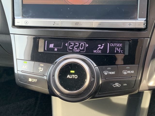 Toyota PRIUS ALPHA 2014-02 191456-24
