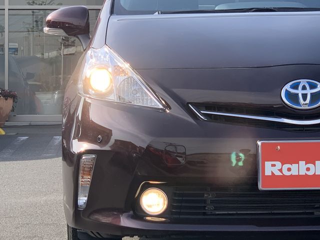 Toyota PRIUS ALPHA 2014-02 191456-3