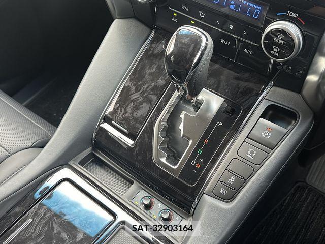 Toyota VELLFIRE 2019-03 342820-6