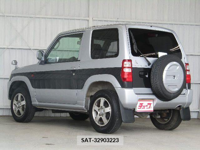 Mitsubishi PAJERO MINI 2010-02 217909-8