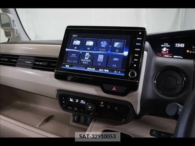 Honda N BOX 2019-08 352653-10
