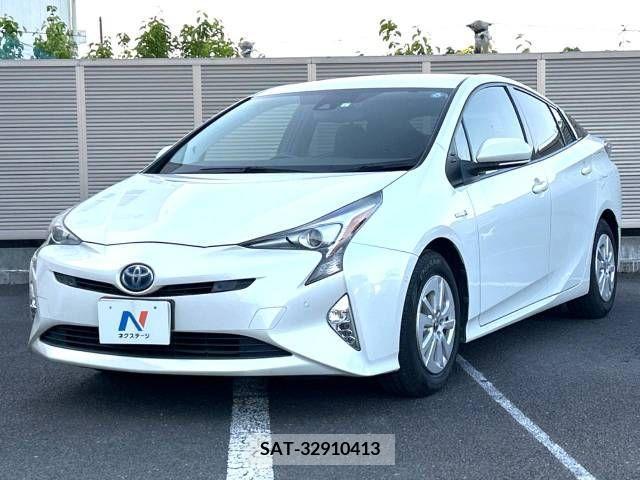 Toyota PRIUS 2017-01 282294-16