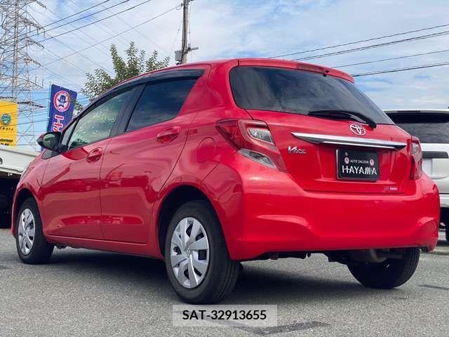 Toyota VITZ 2014-11 252085-6