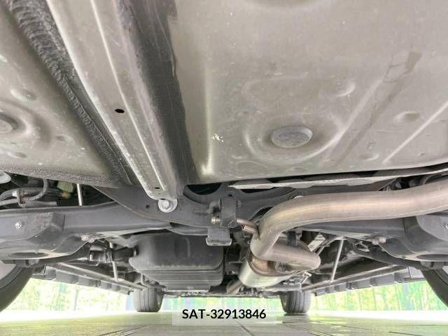 Toyota VELLFIRE 2017-09 332443-19