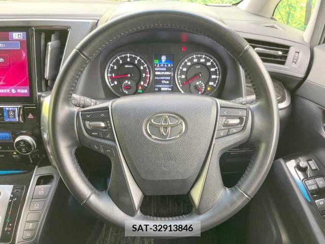 Toyota VELLFIRE 2017-09 332443-11
