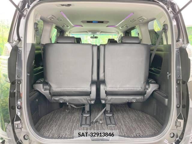 Toyota VELLFIRE 2017-09 332443-10