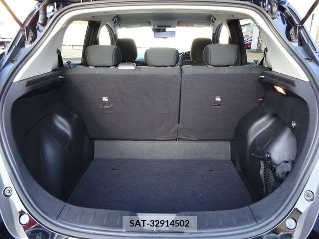 Nissan LEAF 2019-03 274742-9