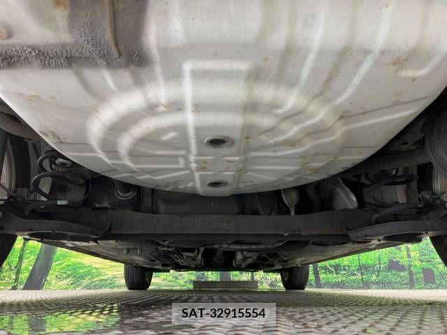 Nissan LATIO 2013-07 342001-19
