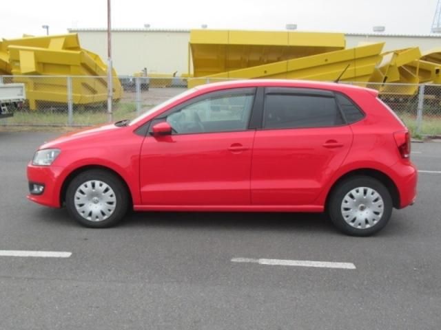 VolksWagen POLO 2010-10 188748-10