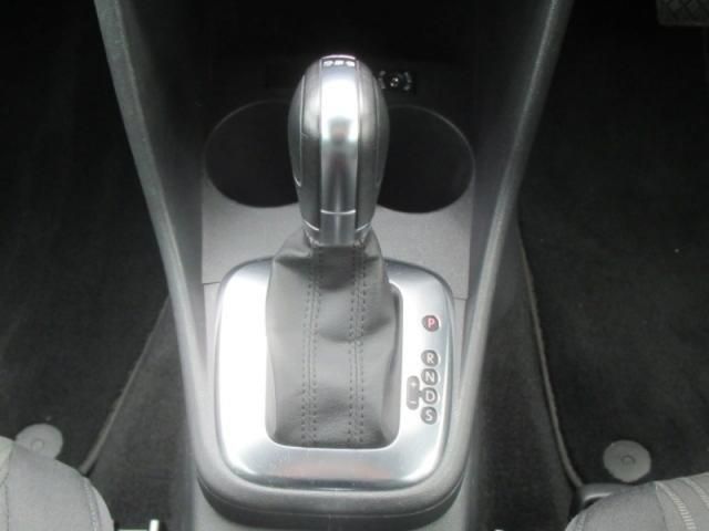 VolksWagen POLO 2010-10 188748-14