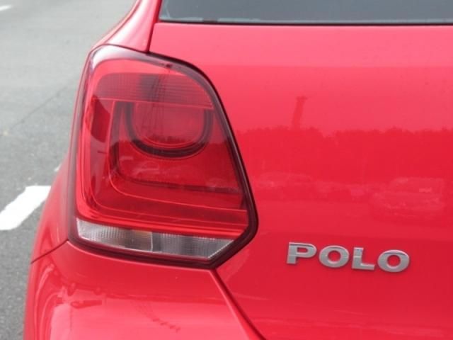 VolksWagen POLO 2010-10 188748-25