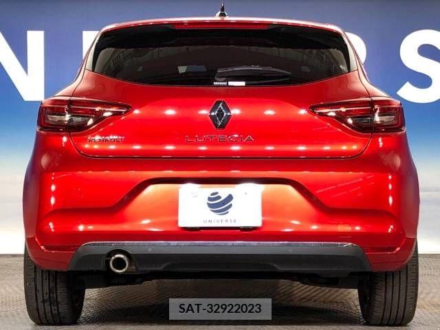 Renault LUTECIA 2022-05 216779-16