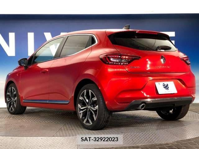 Renault LUTECIA 2022-05 216779-18