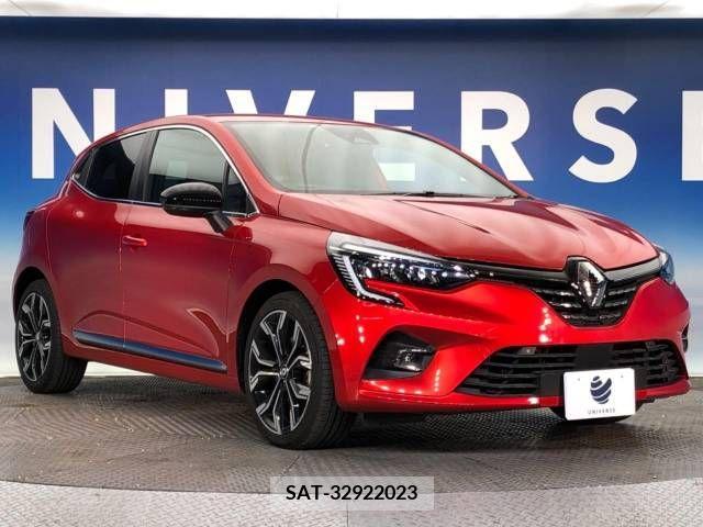 Renault LUTECIA 2022-05 216779-17