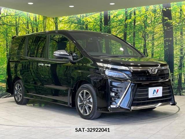 Toyota VOXY 2018-04 394969-16