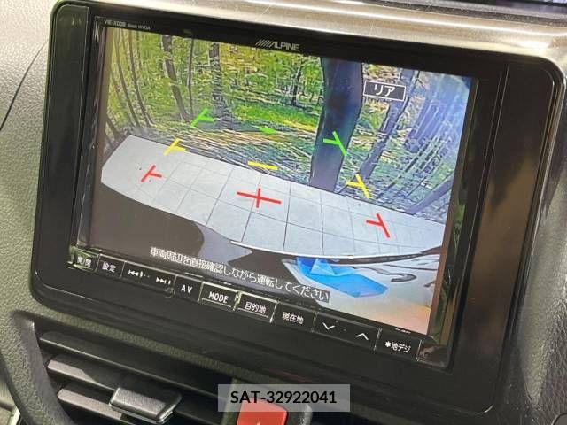 Toyota VOXY 2018-04 394969-4