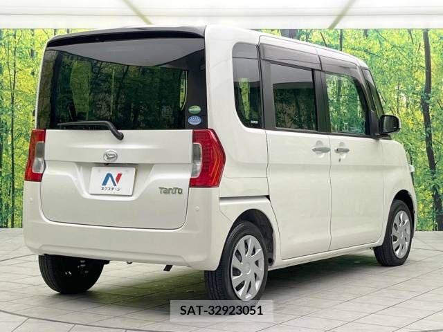 Daihatsu TANTO 2017-07 310238-17