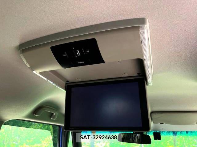 Honda N BOX 2017-08 333851-3