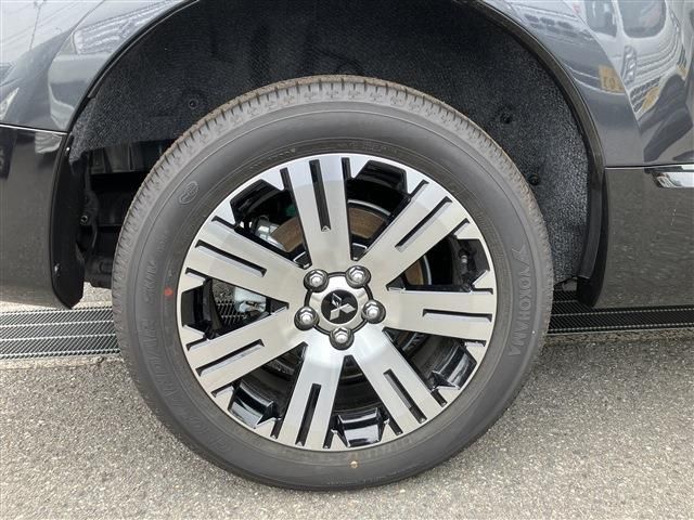 Mitsubishi DELICA D5 2022-11 5151-11