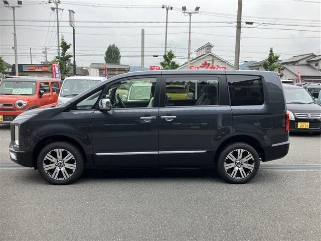 Mitsubishi DELICA D5 2022-11 5151-5