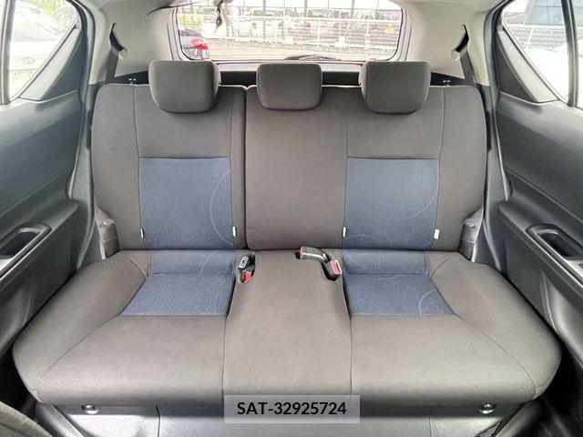 Toyota AQUA 2017-10 356286-3