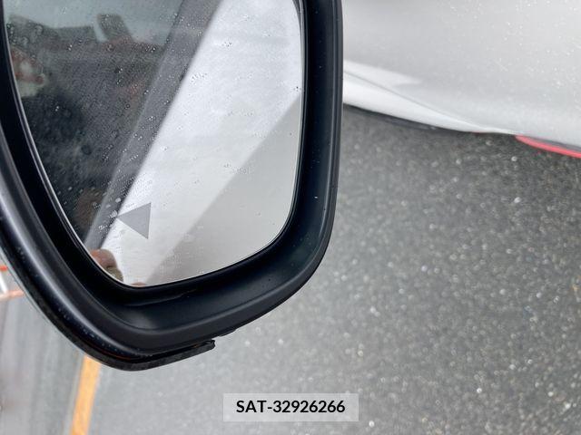 Nissan AURA 2023-06 395818-15