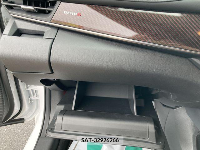 Nissan AURA 2023-06 395818-14