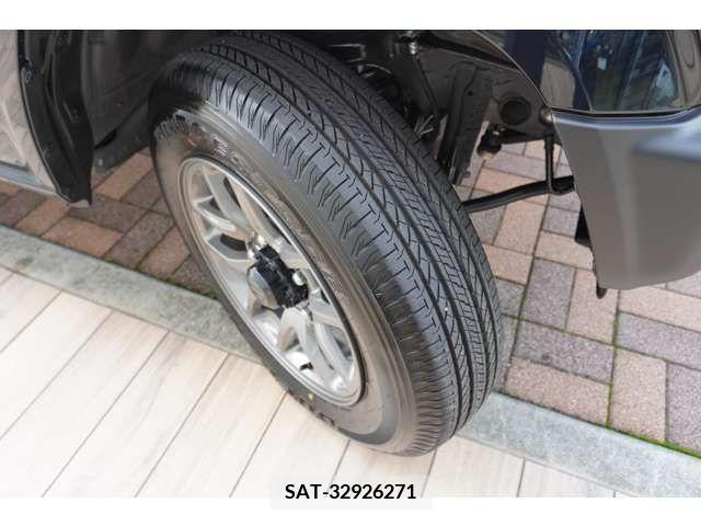 Suzuki JIMNY 2022-08 372127-8
