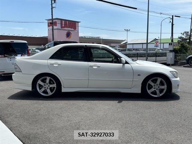 Toyota ALTEZZA 2005-01 259474-11
