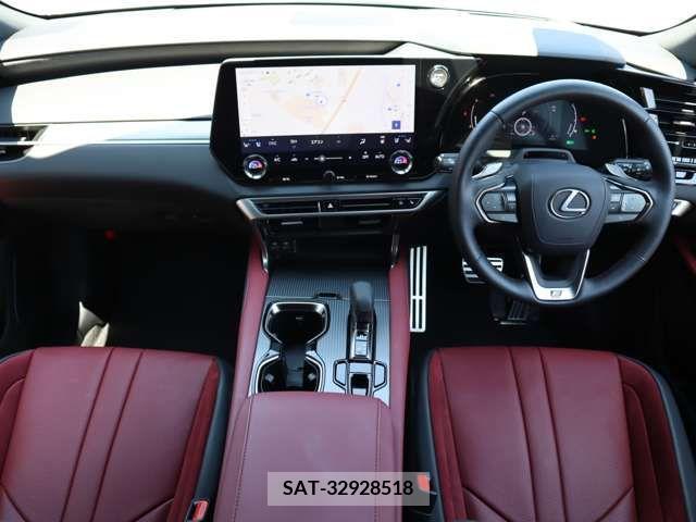 Lexus RX 2023-01 388395-7