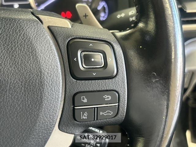 Lexus IS 2017-03 297911-26