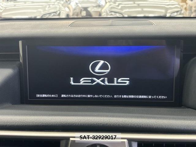 Lexus IS 2017-03 297911-24