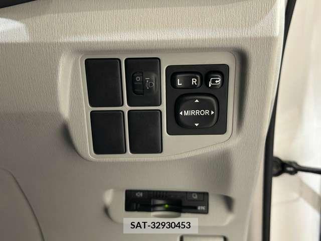 Toyota PRIUS 2010-03 212022-17