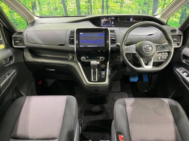 Nissan SERENA 2018-06 13577-1