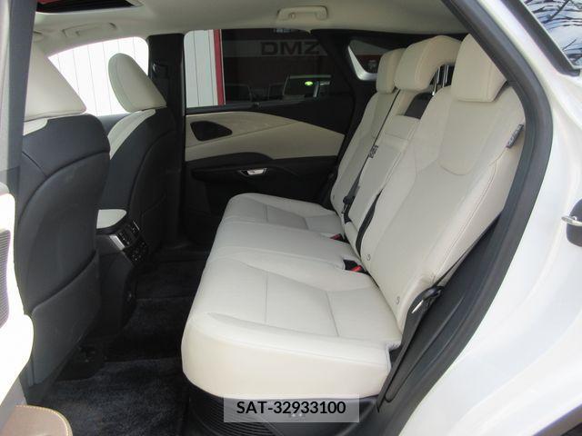 Lexus RX 2023-11 354221-12