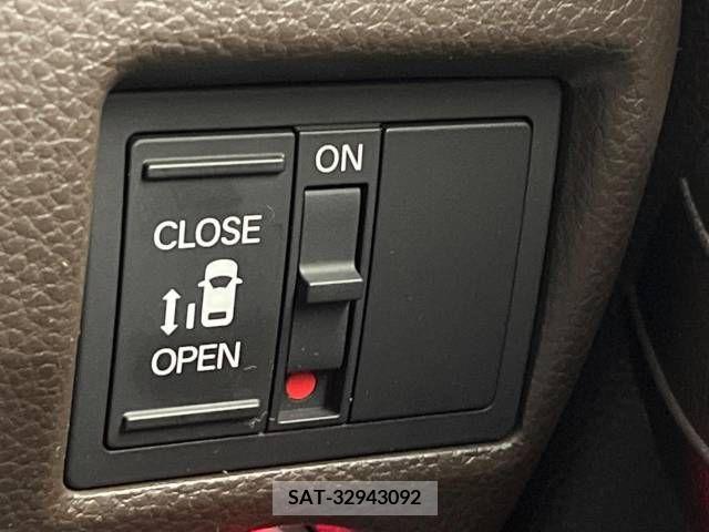 Honda N BOX 2022-03 227145-7