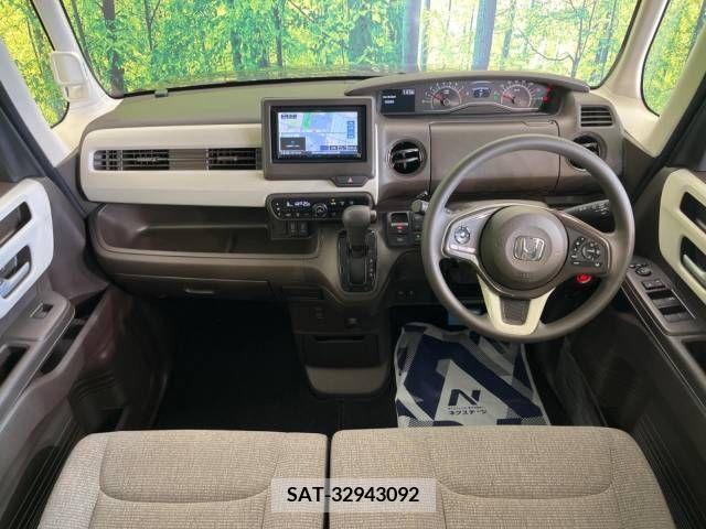 Honda N BOX 2022-03 227145-1