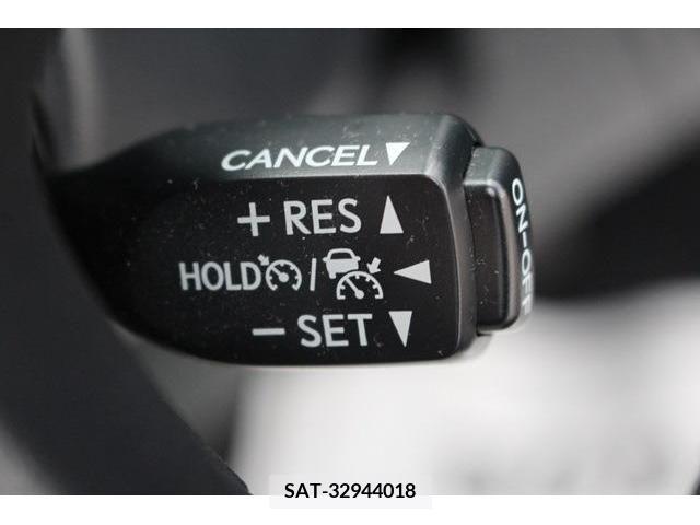 Toyota ALPHARD 2018-04 282257-4