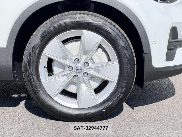 Volvo XC40 2024-04 370261-20